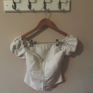 Small lace white top (NEVER WORN)
